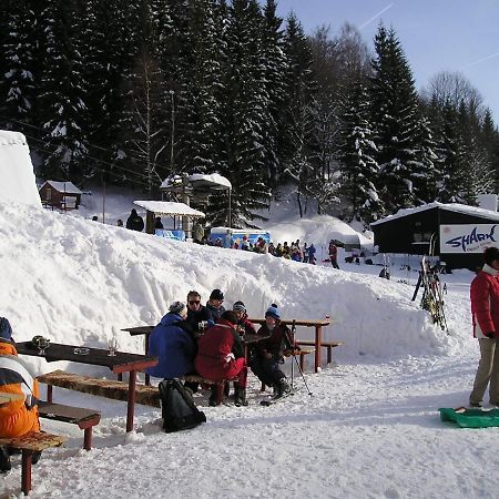 Penzion Pod Paprskem Staré Město Екстериор снимка