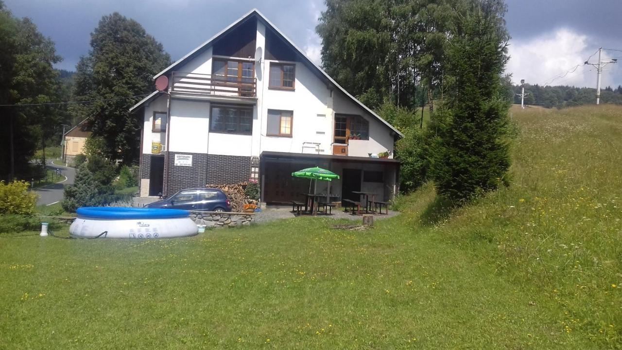 Penzion Pod Paprskem Hotel Staré Město Екстериор снимка